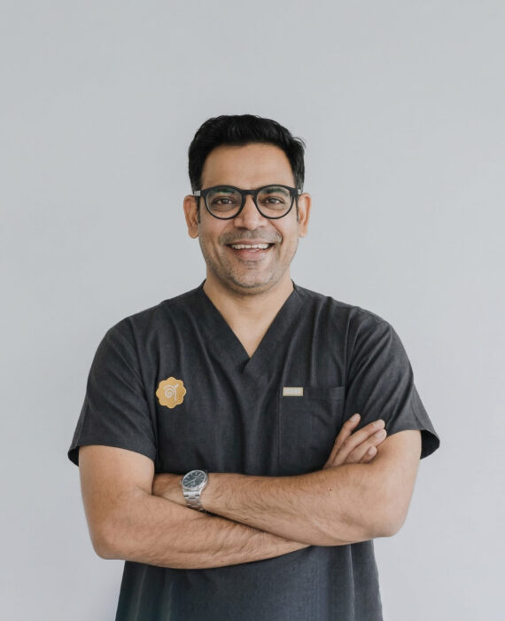 Dr. Prabhakar Singh Expert Embryologist in Surat
