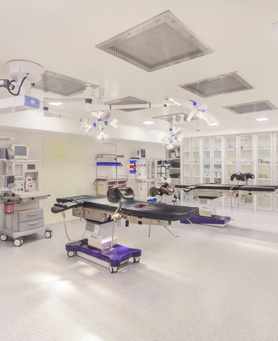 Best IVF Centre in Surat operation theater room